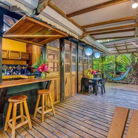 Pachamama Jungle River Lodge - Punta Uva Puerto Viejo de Talamanca 外观 照片