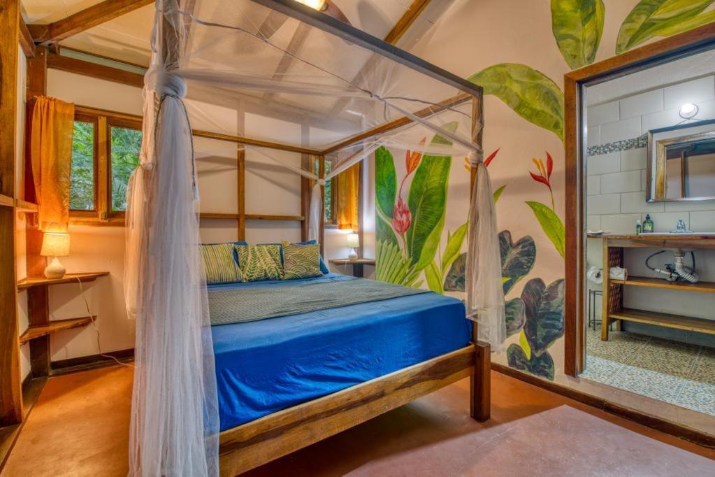 Pachamama Jungle River Lodge - Punta Uva Puerto Viejo de Talamanca 外观 照片