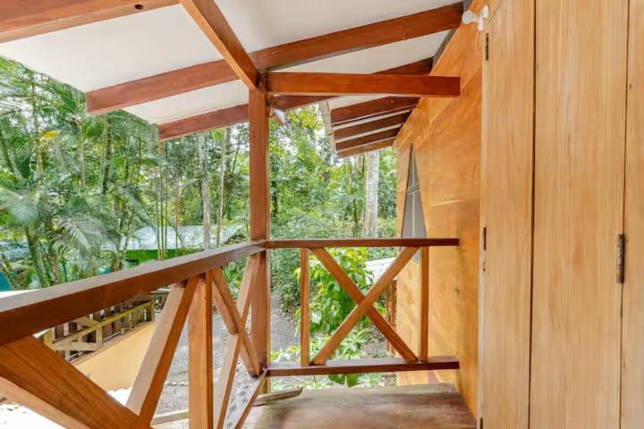 Pachamama Jungle River Lodge - Punta Uva Puerto Viejo de Talamanca 外观 照片