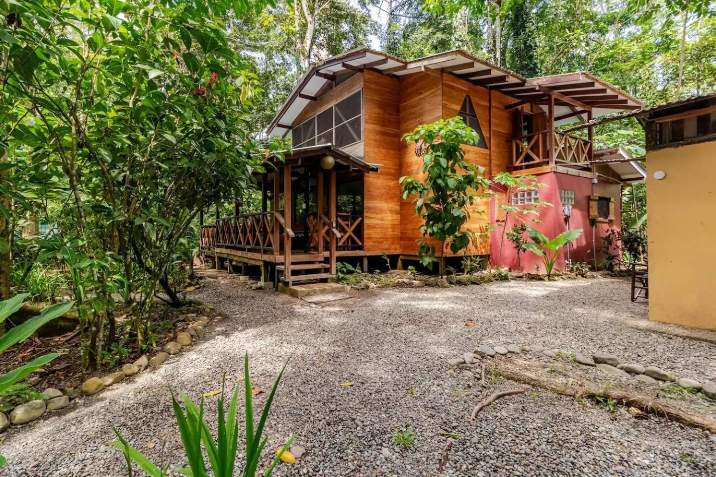 Pachamama Jungle River Lodge - Punta Uva Puerto Viejo de Talamanca 外观 照片
